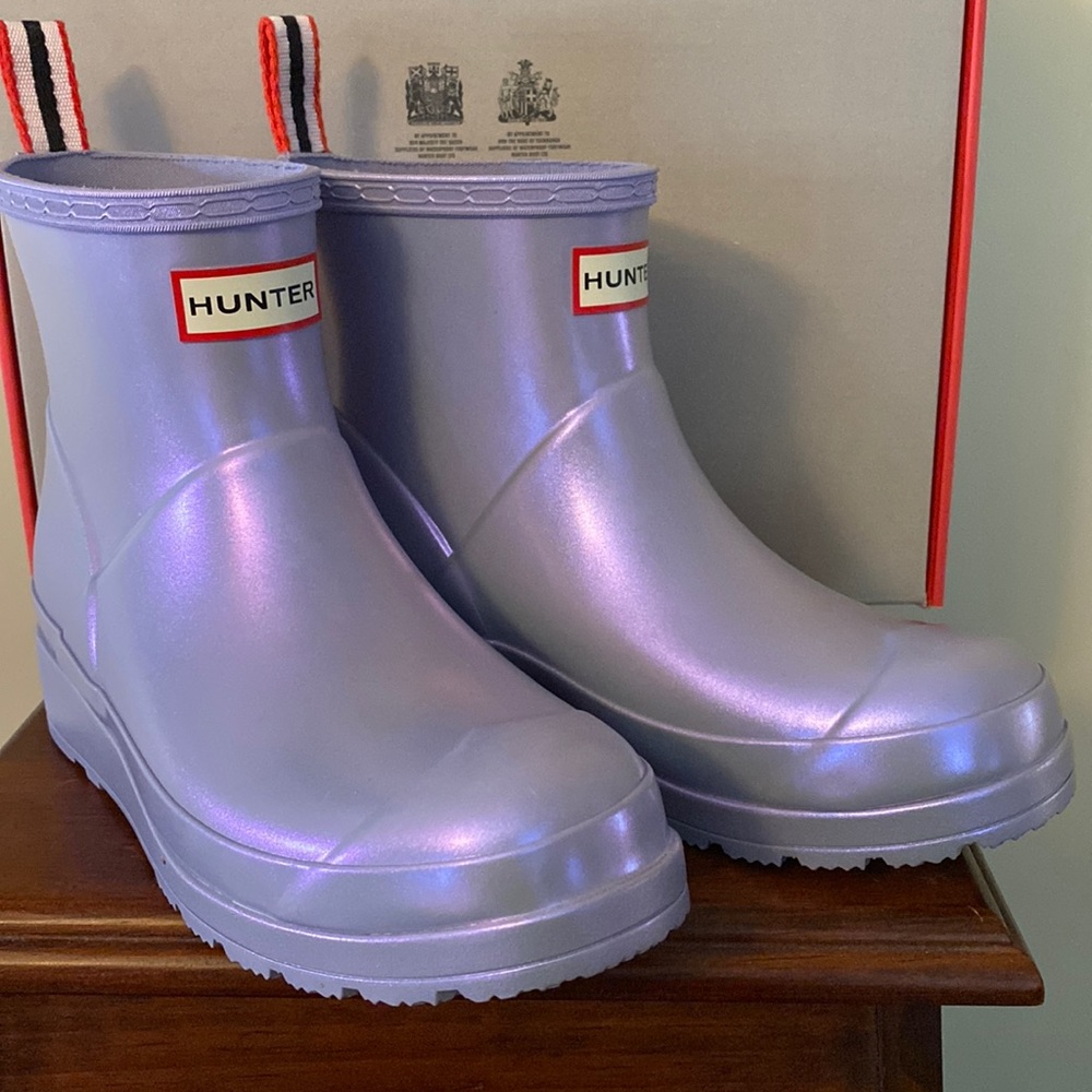 Hunter Short Nebula Boot in Pulpit Purple Women Size 6 (Fits like a 7)